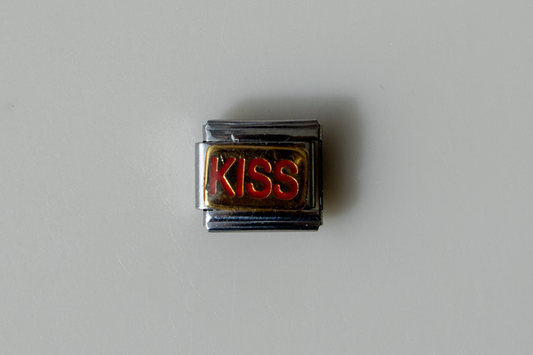 Kiss Charm